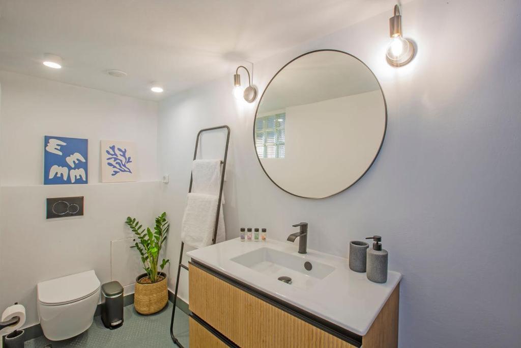 Petra & Phos Acropolis Luxury Apartments アテネ エクステリア 写真