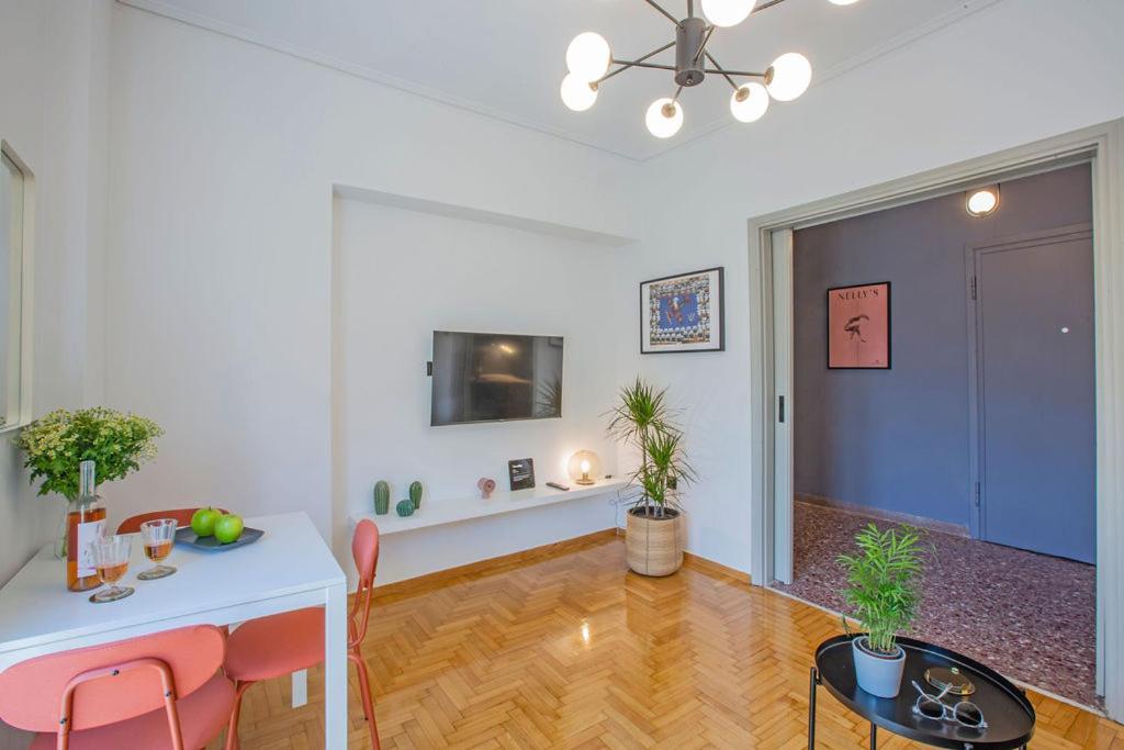Petra & Phos Acropolis Luxury Apartments アテネ エクステリア 写真